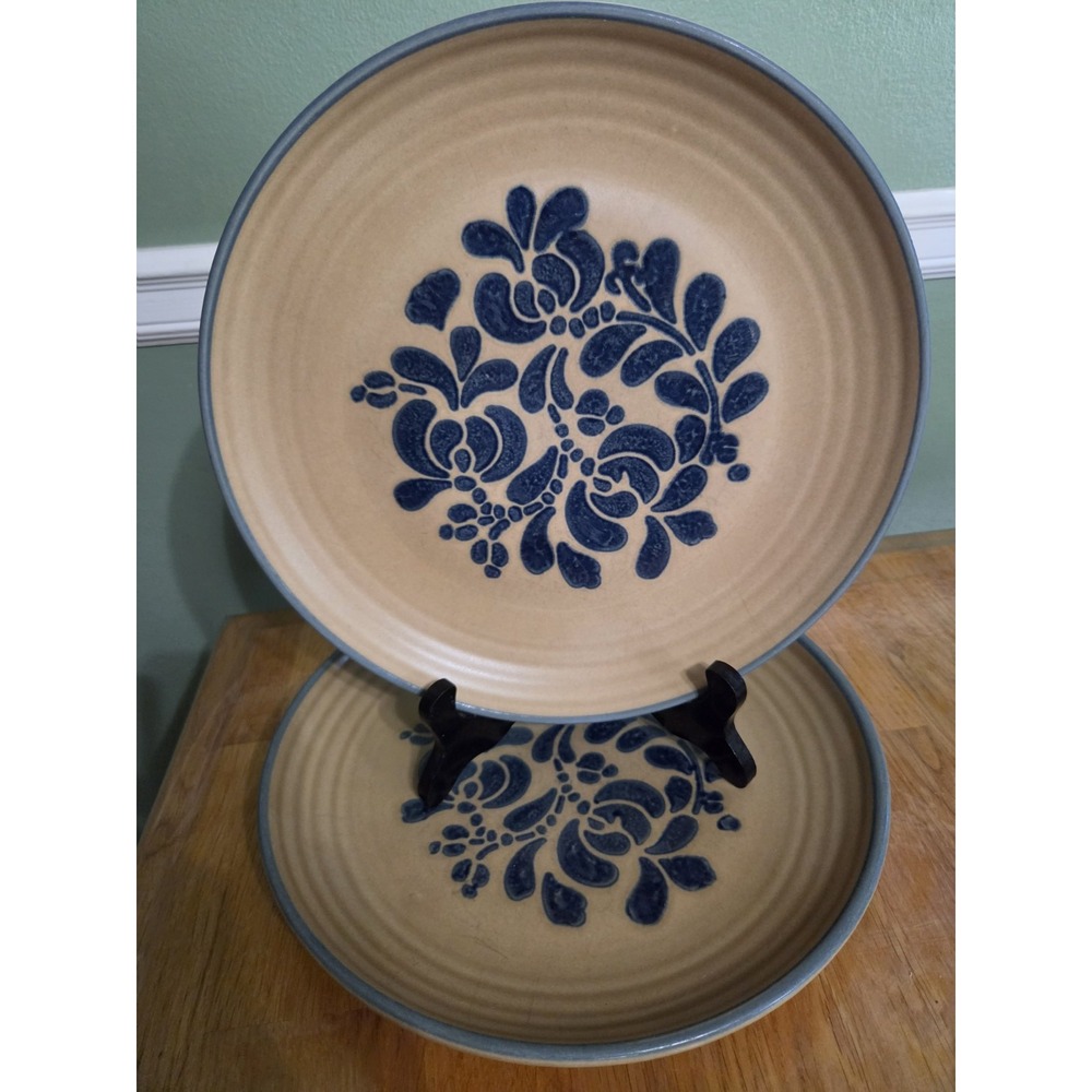 Pfaltzgraff Vintage Stoneware Folk Art 10" Dinner Plates Set Of 2 USA
